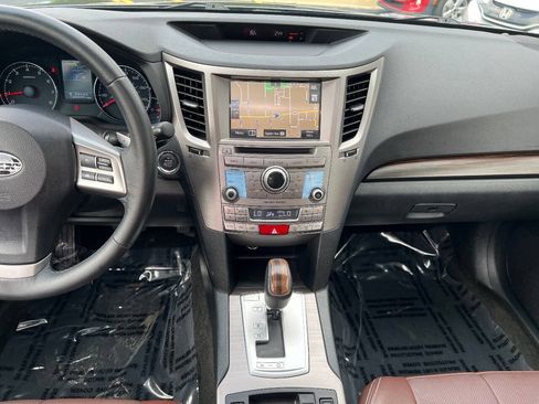 Used 2014 Subaru Outback 2.5i Limited AWD/4WD image 33
