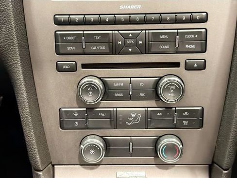 Used 2010 Ford Mustang GT Premium image 13