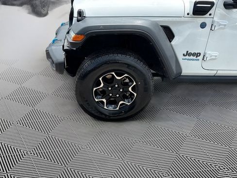 Used 2021 Jeep Wrangler Unlimited Rubicon 4xe w/ Safety Group AWD/4WD image 10