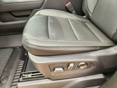 New 2026 GMC Sierra 2500 Denali w/ Denali Reserve Package image 17