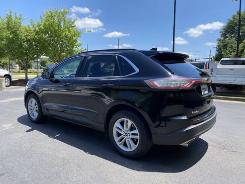 Used 2018 Ford Edge SEL FWD image 7