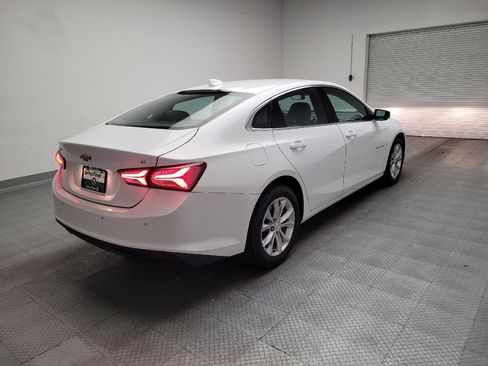 Used 2022 Chevrolet Malibu LT image 9