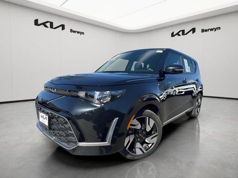 Certified 2025 Kia Soul GT-Line image 1