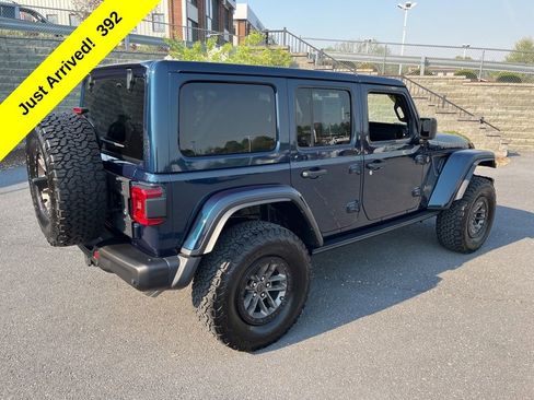 Used 2024 Jeep Wrangler Unlimited Rubicon 392 image 9