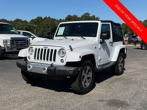 Used 2017 Jeep Wrangler Sahara w/ Connectivity Group image 3