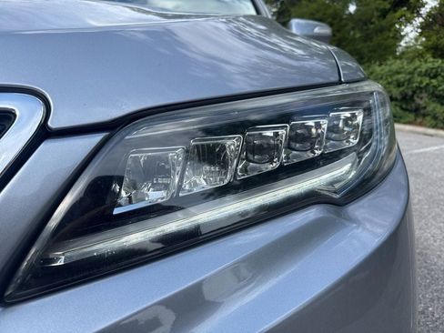 Used 2016 Acura RDX AWD w/ Advance Package image 3