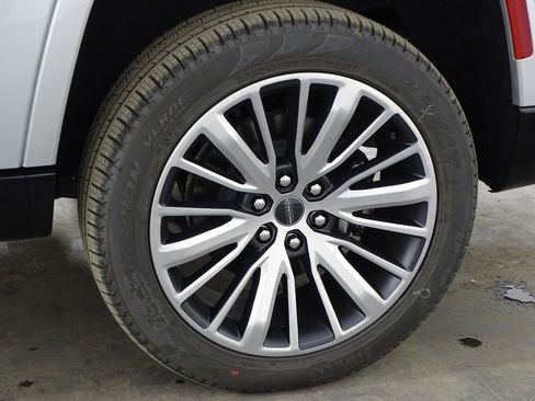 New 2024 Jeep Grand Wagoneer L Series III w/ Rear Seat Video Group 1 image 59