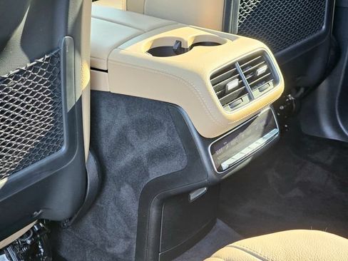 Certified 2025 Mercedes-Benz GLS 580 4MATIC image 29