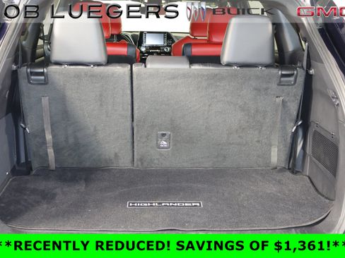 Used 2021 Toyota Highlander XSE AWD/4WD image 21