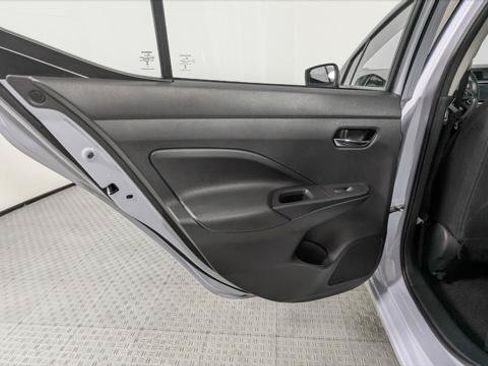 Used 2025 Nissan Versa SV w/ Trunk Package FWD image 16