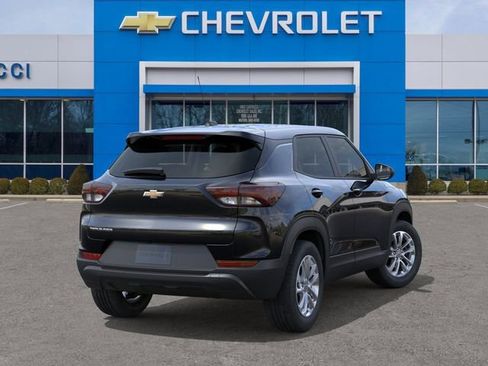 New 2026 Chevrolet TrailBlazer LS FWD image 4