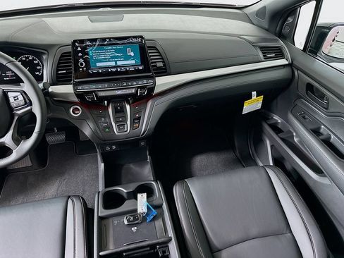 Used 2026 Honda Odyssey Sport-L image 20
