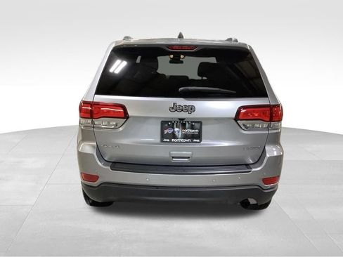 Used 2021 Jeep Grand Cherokee Laredo AWD/4WD image 5
