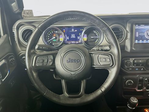 Used 2023 Jeep Wrangler Unlimited w/ Cold Weather Group image 17