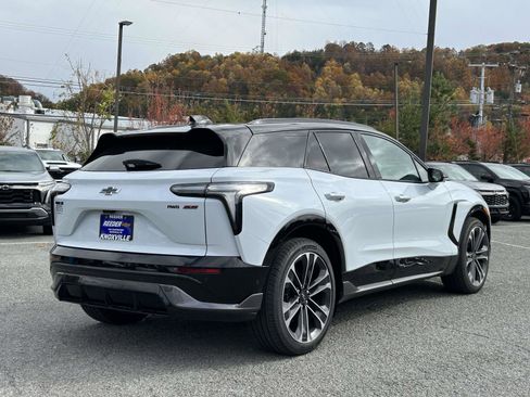 New 2026 Chevrolet Blazer EV SS AWD/4WD image 3