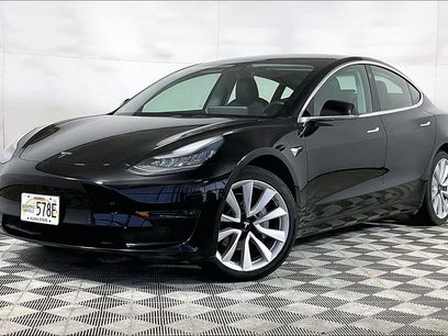 Used 2018 Tesla Model 3 Mid Range
