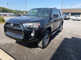 Used 2019 Toyota 4Runner SR5 Premium AWD/4WD video 1