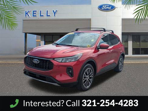 Certified 2023 Ford Escape SE FWD image 1