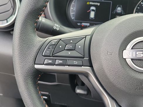 Used 2023 Nissan Kicks SR FWD image 25