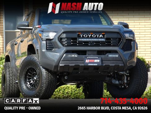 Used 2026 Toyota Tacoma SR5 AWD/4WD image 1