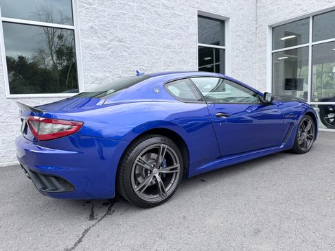 Used 2015 Maserati GranTurismo Sport RWD image 25