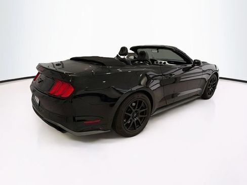 Used 2019 Ford Mustang Premium RWD image 6