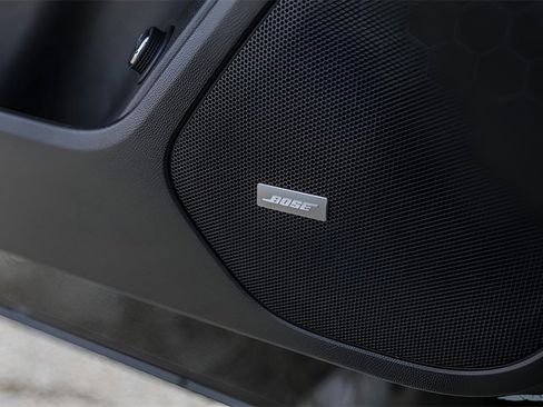 Used 2023 Chevrolet Blazer RS image 33