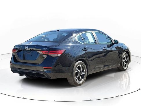 Used 2024 Nissan Sentra SV image 4