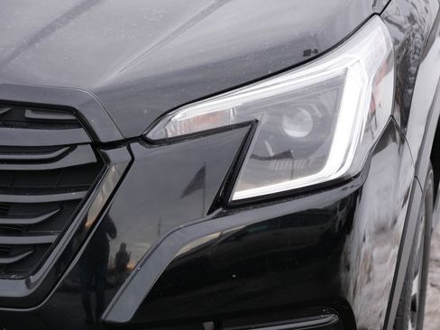 Used 2024 Subaru Forester Premium image 16