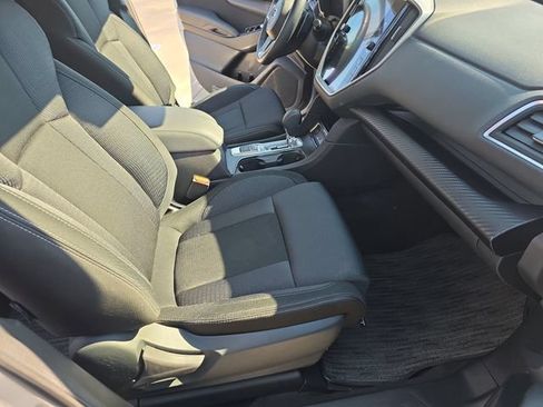 Used 2025 Subaru Ascent Premium AWD/4WD image 11