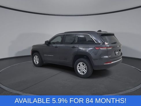 New 2025 Jeep Grand Cherokee Laredo image 11