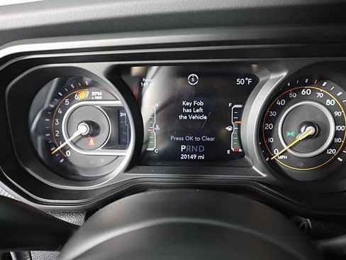 Used 2024 Jeep Wrangler Unlimited Rubicon image 41