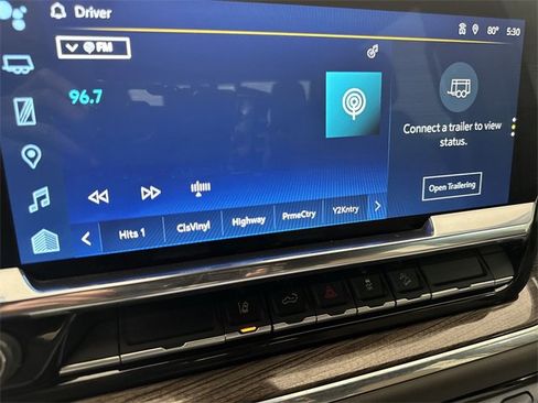 Used 2024 Chevrolet Silverado 2500 LT w/ Convenience Package image 13