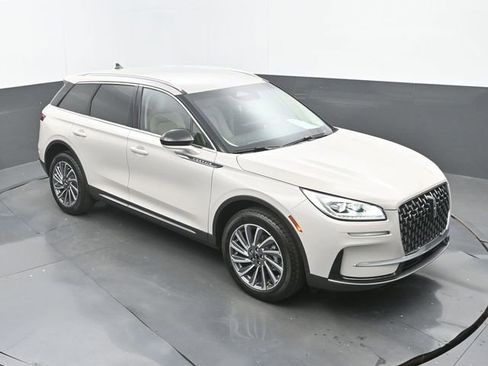 Used 2024 Lincoln Corsair Reserve FWD image 26