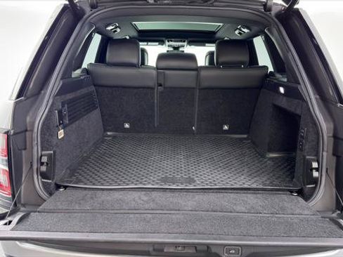 Used 2019 Land Rover Range Rover Supercharged AWD/4WD image 18