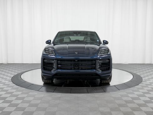 New 2026 Porsche Cayenne Turbo image 10