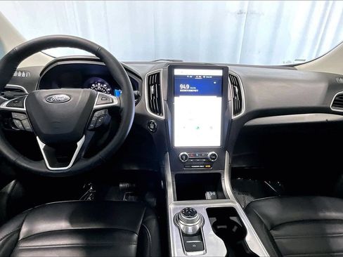 Certified 2024 Ford Edge SEL w/ Convenience Package AWD/4WD image 15