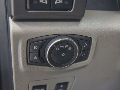 Used 2017 Ford F150 XLT w/ Equipment Group 302A Luxury image 19