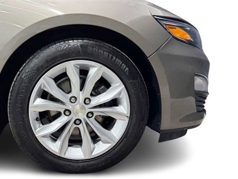 Used 2020 Chevrolet Malibu LT image 8