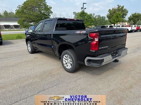 New 2024 Chevrolet Silverado 1500 LT image 3