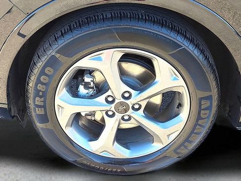 Used 2023 Ford Escape ST-Line image 9