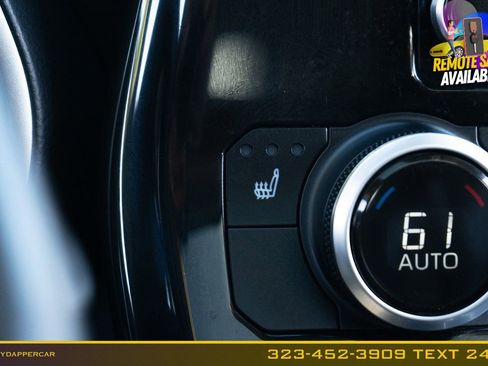 Used 2020 Toyota Highlander XLE image 40