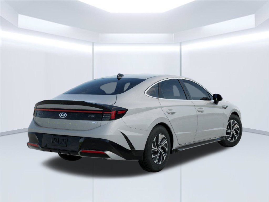 New 2026 Hyundai Sonata Blue FWD image 4