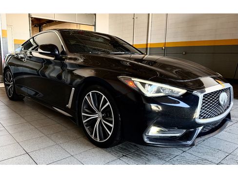 Used 2019 INFINITI Q60 3.0t RWD image 13