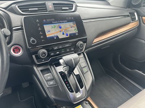 Used 2020 Honda CR-V Touring image 32