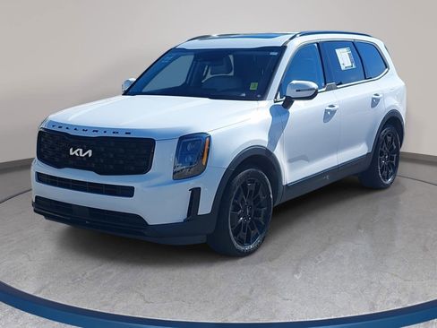 Used 2022 Kia Telluride EX w/ EX Premium Package AWD/4WD image 1