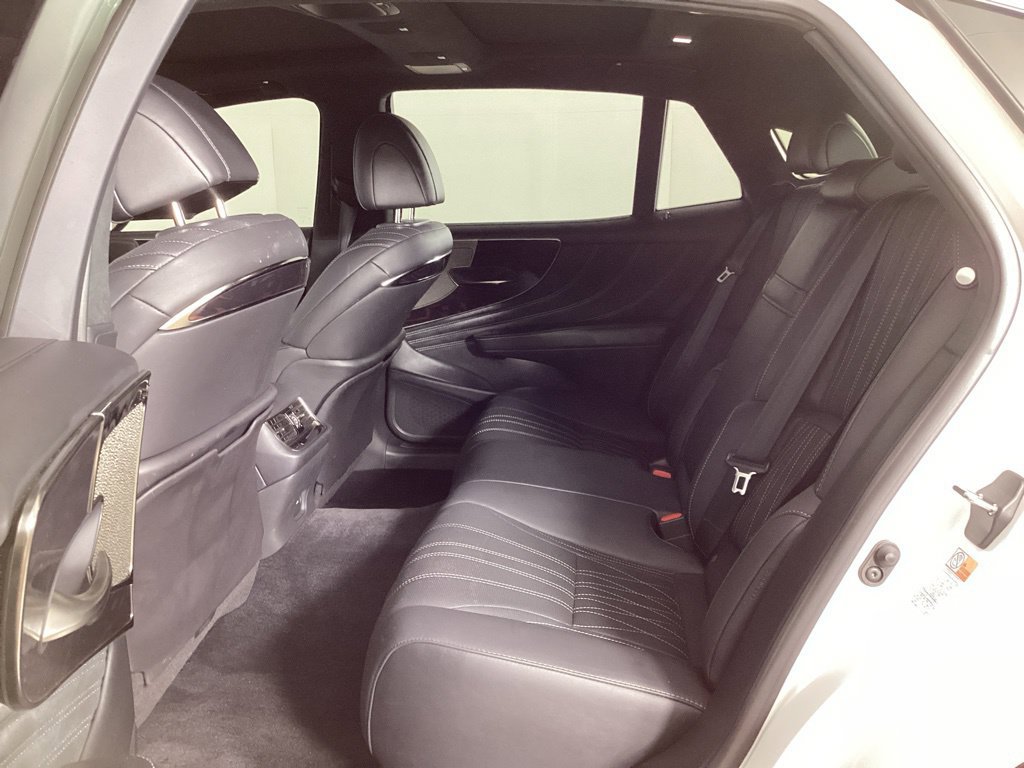 Used 2022 Lexus LS 500 AWD w/ Interior Upgrade Package image 25
