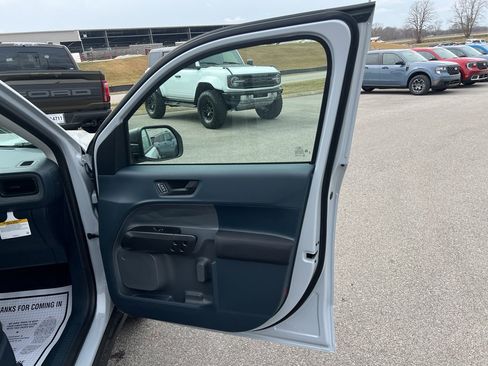 New 2025 Ford Maverick XL w/ Equipment Group 101A image 16