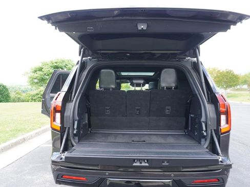 Used 2025 Ford Expedition Platinum w/ Stealth Appearance Package AWD/4WD image 27