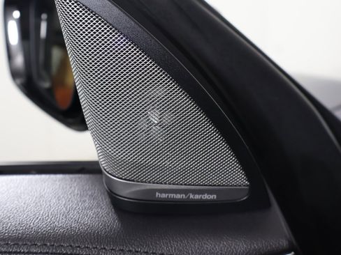 Used 2018 BMW 640i Gran Turismo xDrive image 56